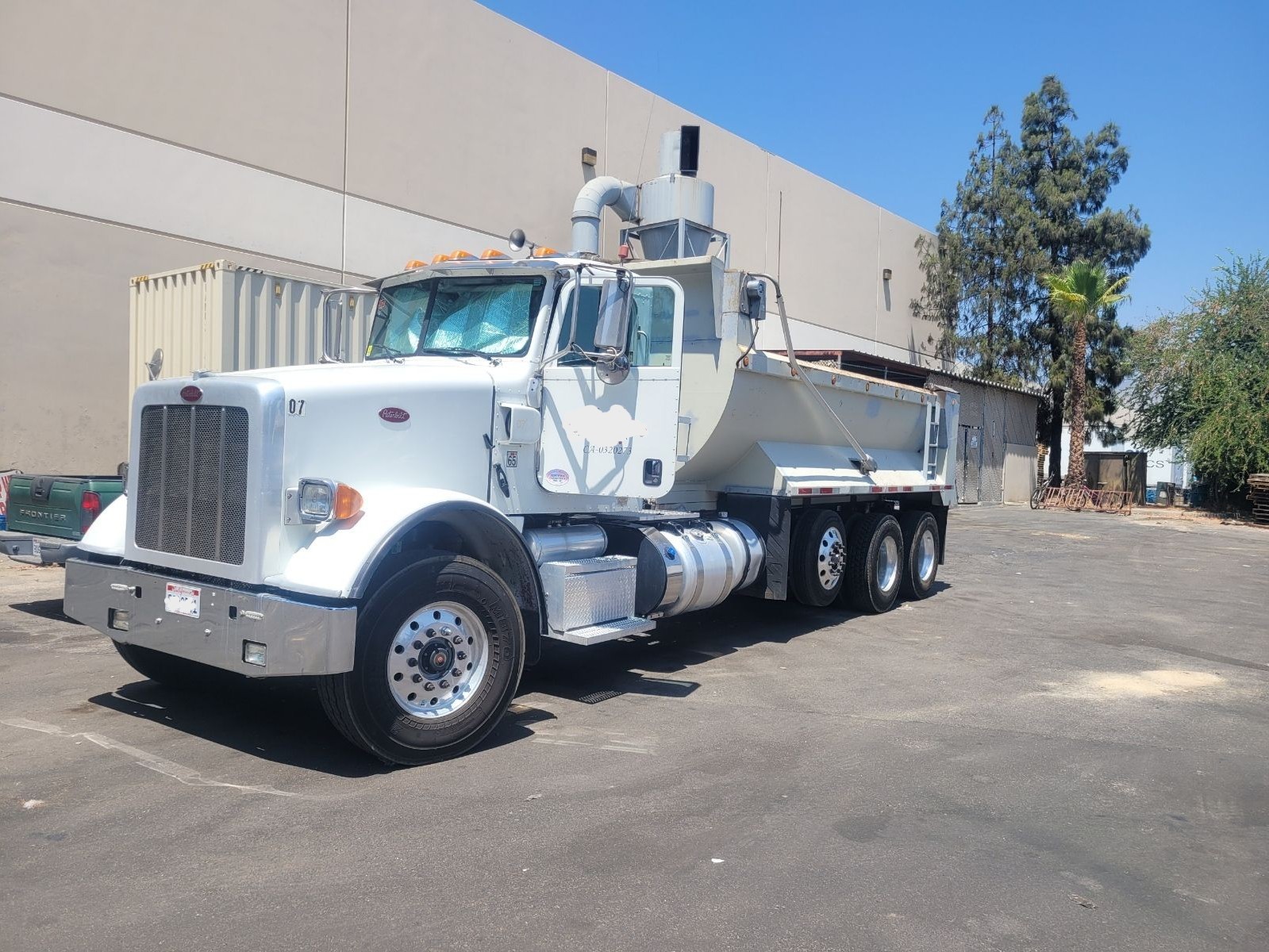 Professional Super10 Peterbilt dump truck